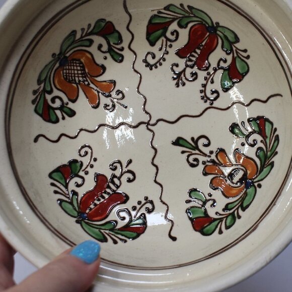 Antique Signed Korond Floral Pottery Bowl from Romania - Picture 4 of 8